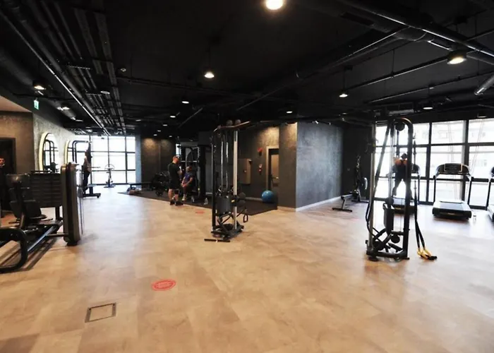 Appartement Elegant 1bd Terrace Gem Poolparking! #344 *