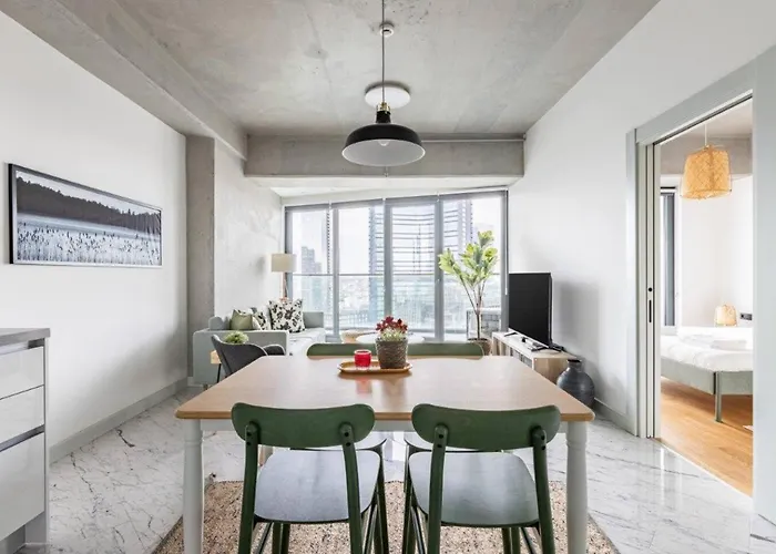 Appartement Elegant 1bd Terrace Gem Poolparking! #344