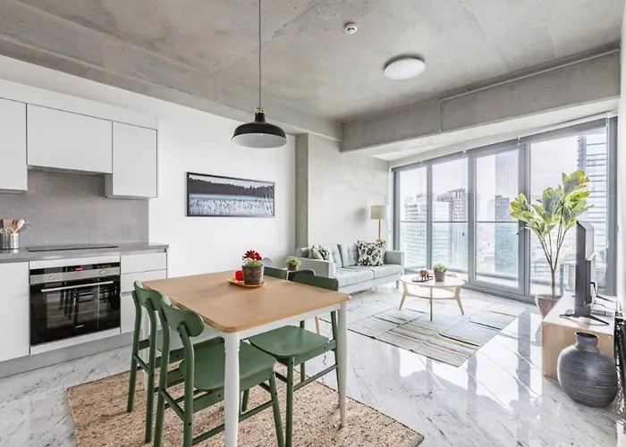 Elegant 1bd Terrace Gem Poolparking! #344 Istanboel