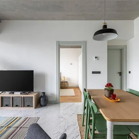 公寓 Elegant 1bd Terrace Gem Poolparking! #344 *