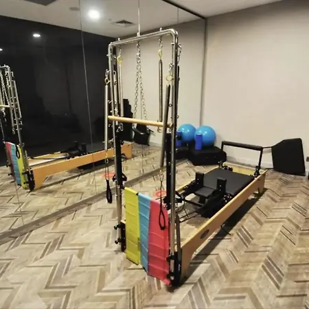 Διαμέρισμα Elegant 1bd Terrace Gem Poolparking! #344