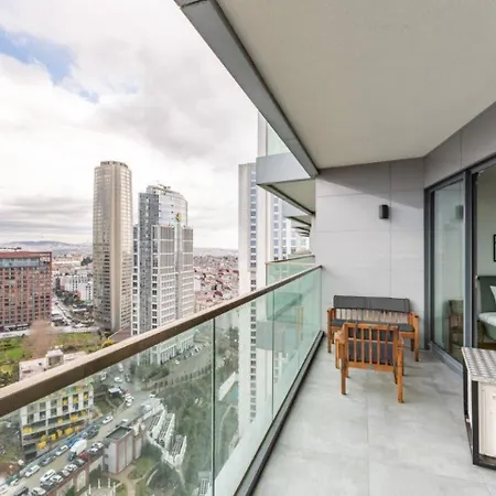 Elegant 1bd Terrace Gem Poolparking! #344 Apartament